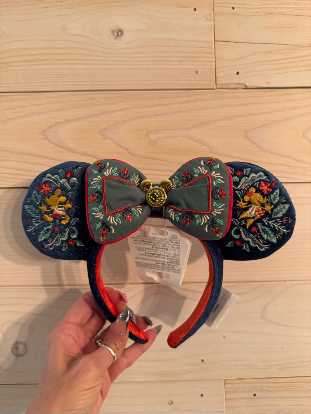 Disneys Norway World Showcase Ears